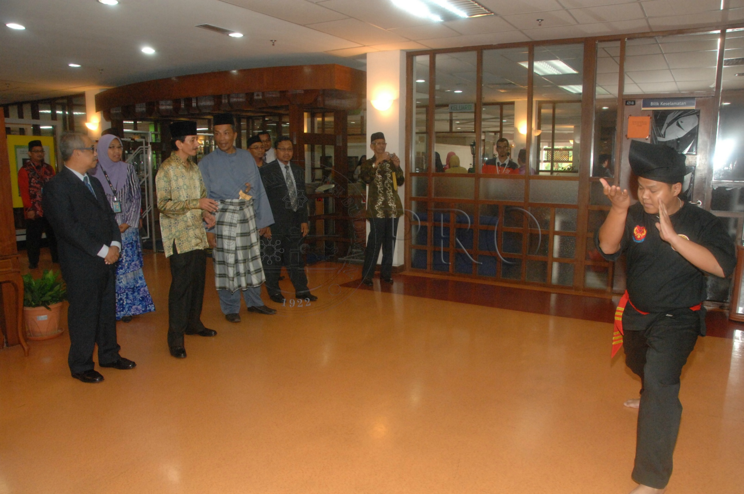 PRO 14 33 WACANA FBA 0071